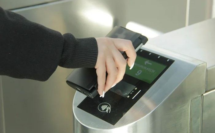 Metroda elektron cüzdanla ödəniş mümkün olacaq 