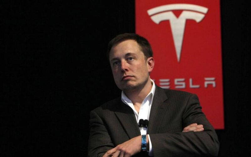 \"Tesla\" bu ilin ən çox itki verən şirkəti kimi tarixə düşdü 
