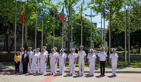 NATO Mərkəzində Azərbaycan bayrağı qaldırıldı - Foto 