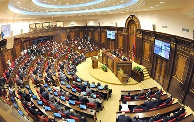 Ermənistanda parlament seçkiləri bu tarixdə keçiriləcək 