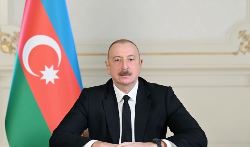 İlham Əliyev iclas iştirakçılarına müraciət etdi 