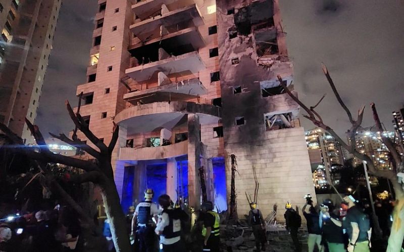 İranın İsrailə kütləvi hücumu nəticəsində ölənlərin sayı 5-ə çatıb 