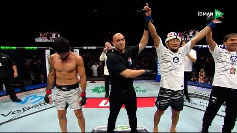 \"UFC Fight Night: Tofiq Musayev ilk raundda təslim oldu - VİDEO 