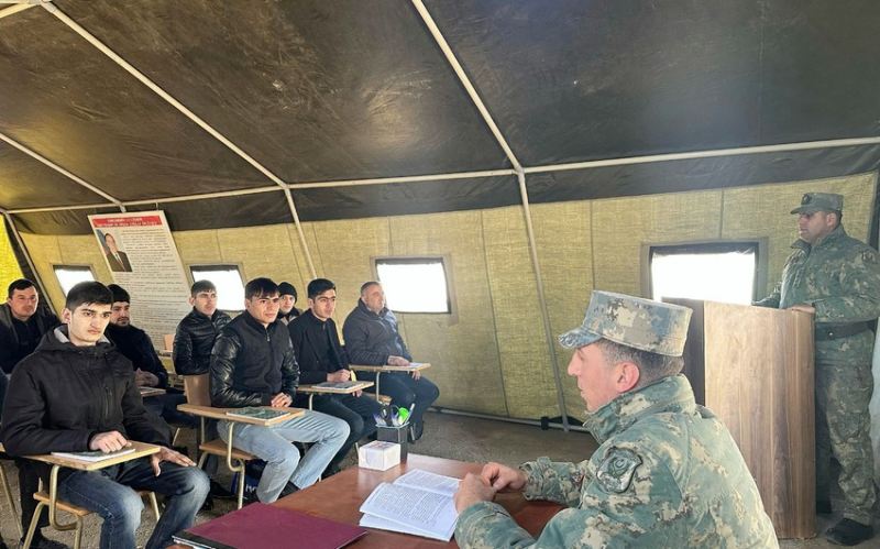 Hərbi vəzifəlilərin təlim toplanışı başlayıb 