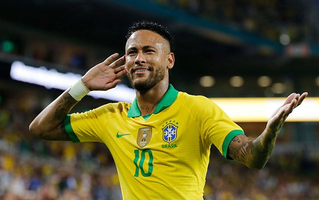Neymar uzun müddət sonra milliyə qayıtdı - FOTO 