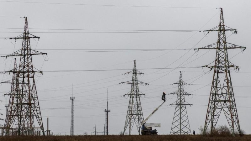 Rusiya Ukraynanın enerji və qaz xətlərinə hücuma keçdi 