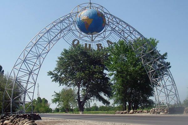 Qubada qəza: həkim avtomobillə müəllimi vurdu 