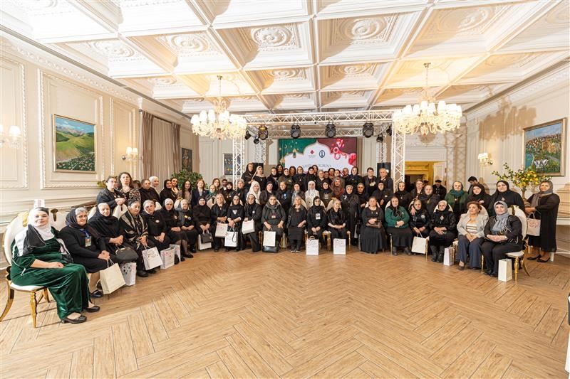 “Veysəloğlu” və “Zəfər” İB 100-dən çox şəhid anası və xanımına iftar məclisi təşkil etdi 