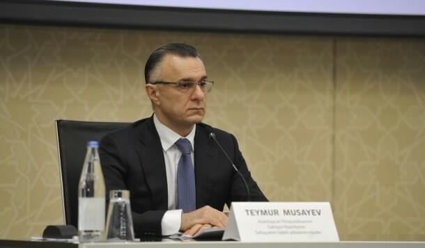 Musayev bölgələrdəki həkim çatışmazlığından danışdı 