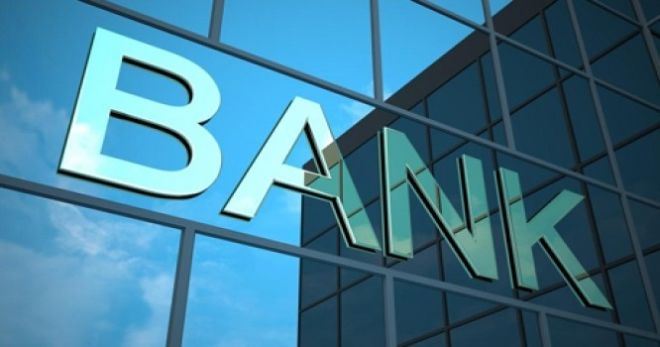 Bağlanmış 9 bankın əmlakları hərraca çıxarılır 