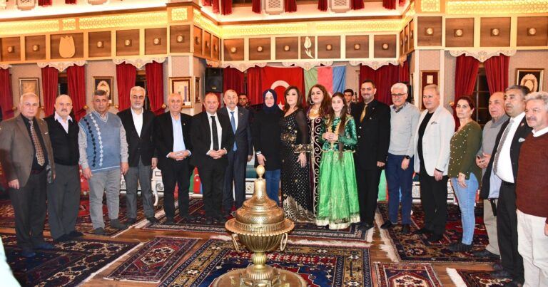 Türkiyədə Novruz bayramına həsr olunan Azərbaycan Mədəniyyət Gecəsi keçirilib - FOTOLAR 
