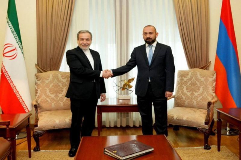 İran və Ermənistan XİN başçıları görüşüb 
