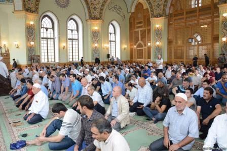 Bakıda bayram namazının vaxtı açıqlandı 