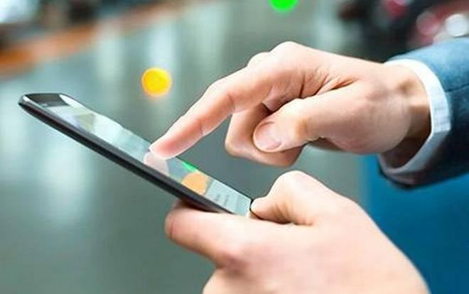 Bu fotoları telefonunuzda saxlamayın – Xəbərdarlıq 
