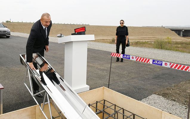 Şuşada inşa ediləcək dördüncü yaşayış kompleksinin təməli qoyulub 