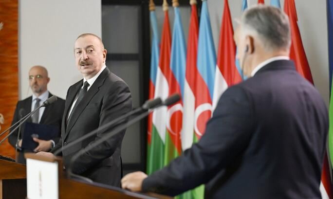 Əliyevlə Orban mətbuata birgə bəyanatla çıxış etdi 