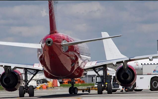 Rusiyada bəzi aeroportlar müvəqqəti bağlandı 