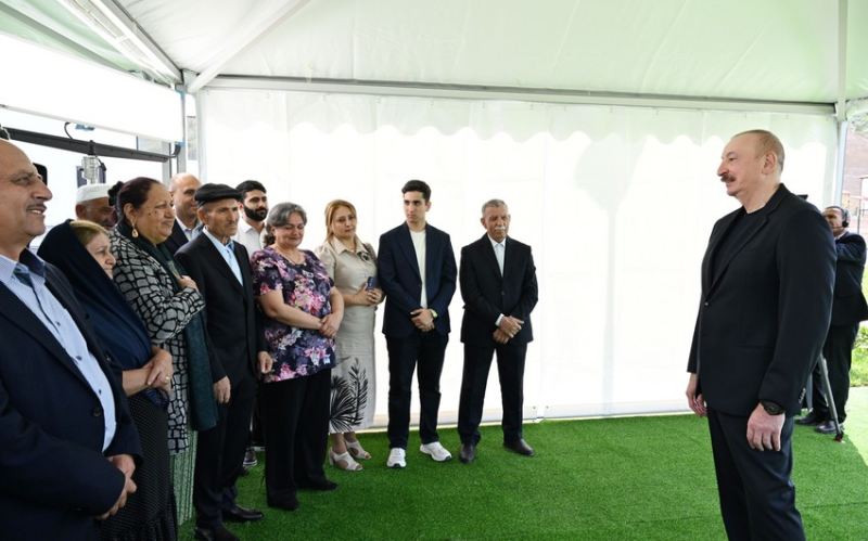 Əliyev: Bərpa edilmiş şəhər və kəndlərimizin sayı 15-ə çatıb 