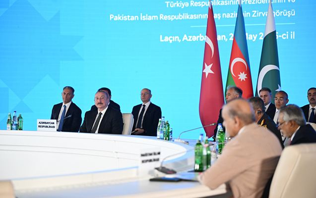 “Bəxtimiz gətirib ki, belə qardaşlarımız var” - Şahbaz Şərif 
