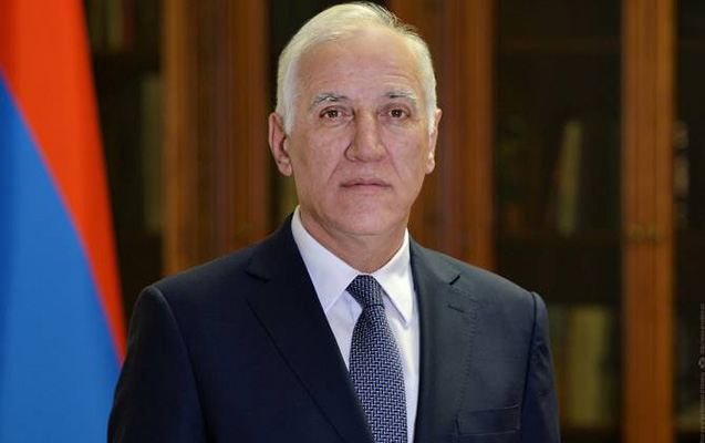 Xaçaturyan Misirə getdi 