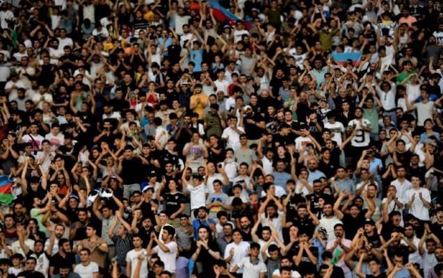 \"Qarabağ\" azarkeşlərinə müraciət etdi 