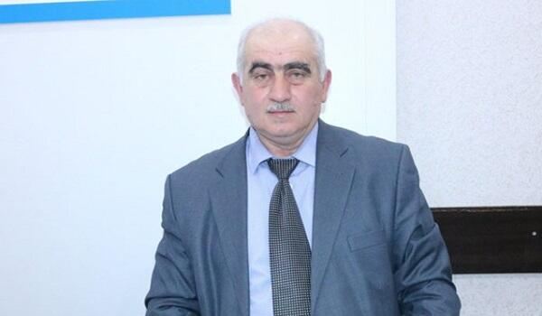 İnsult keçirən partiya sədrinin evi qarət edildi 