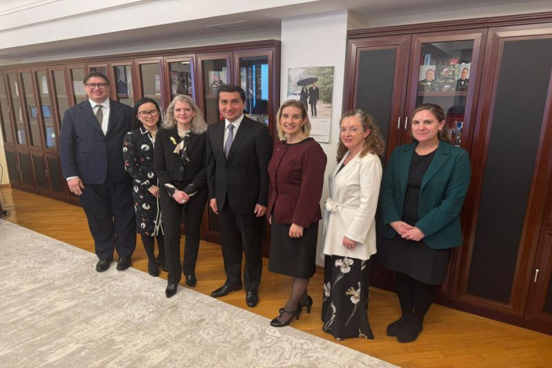 Hikmət Hacıyev və ABŞ Dövlət katibinin müavini Ermənistanla münasibətləri müzakirə edib 