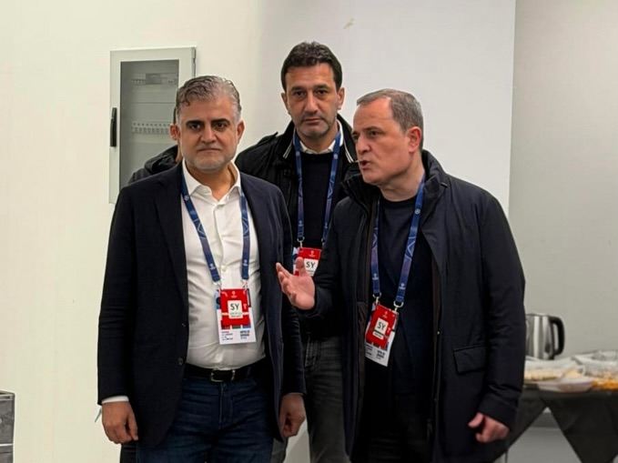Ceyhun Bayramov \"Qarabağ\" matçını stadiondan izlədi 