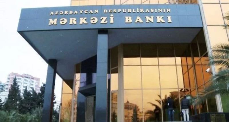 AMB 2 şirkətin vəzifəli şəxslərini cərimələdi 