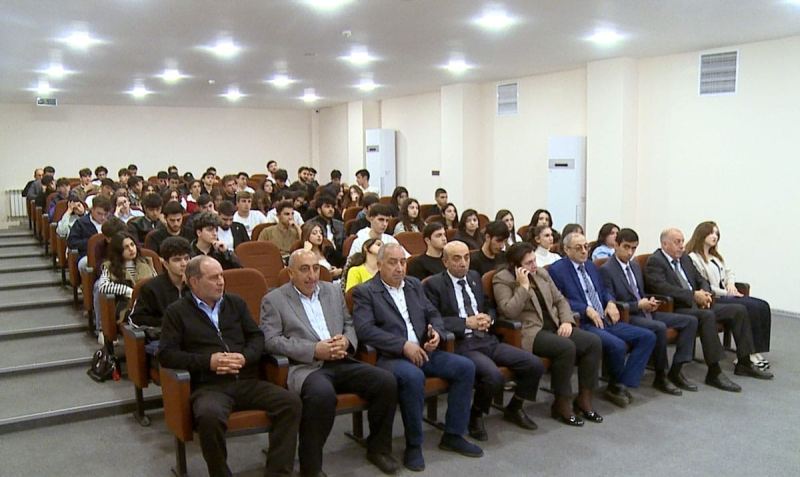 Tələbələr Başlıbel qətliamı haqda məlumatlandırılıb - Fotolar 
