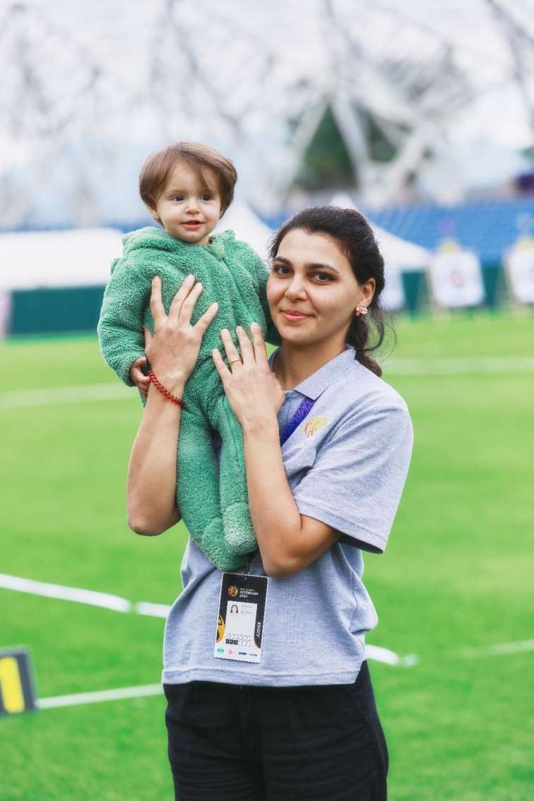 Yaylagül yarışlara qızı ilə birlikdə qatıldı - FOTO 