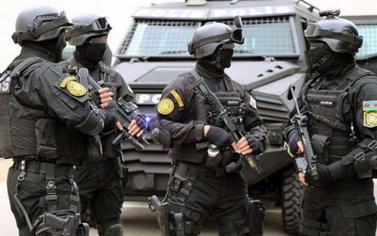 Polis əmıliyyat keçirdi - 50 nəfəri SAXLANILDI 