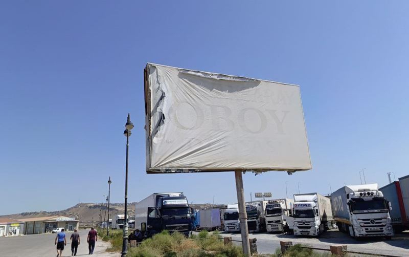 “Sədərək”dəki reklam qurğuları niyə sökülür? - 