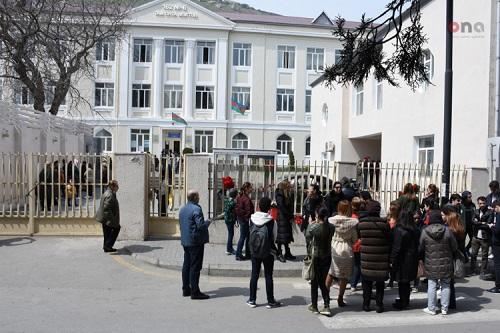 41 yaşlı müəllimə dərs zamanı qəfil öldü 