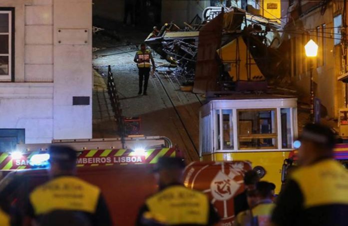 Portuqaliyada dəhşətli funikulyor qəzası: Yaralıların sayı artdı 