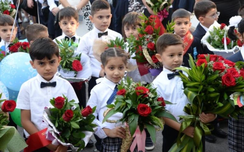 Dərs ilinin başlanma tarixi ilə bağlı – RƏSMİ AÇIQLAMA 