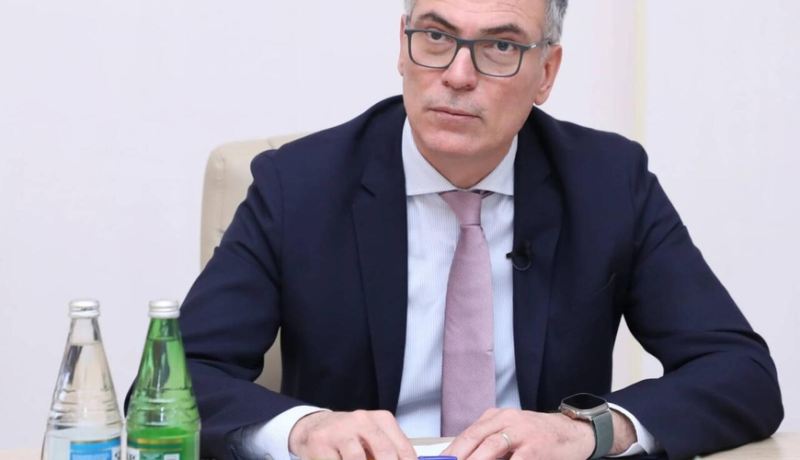 “Azəriqaz”ın rəhbərinin səhhətində problemlər yaranıb, vəziyyəti ağırdır 