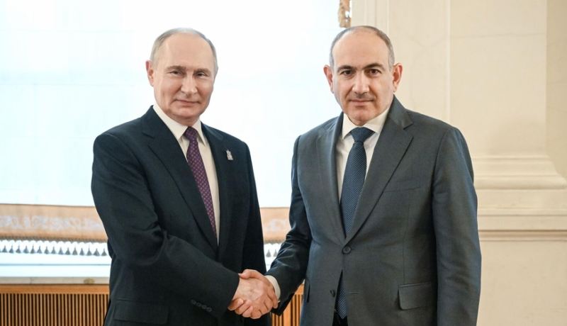 Paşinyan Moskvaya GEDİR 