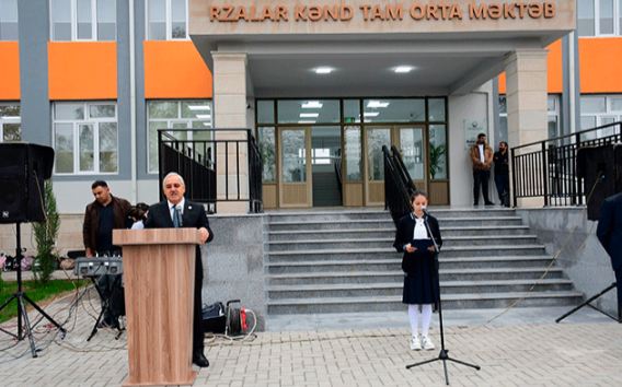 Ağdamda inşa edilmiş məktəb binasının açılışı oldu - Fotolar 