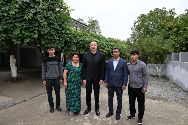 Prezident İlham Əliyev Xocalı rayonunun Badara kəndində olub - Fotolar