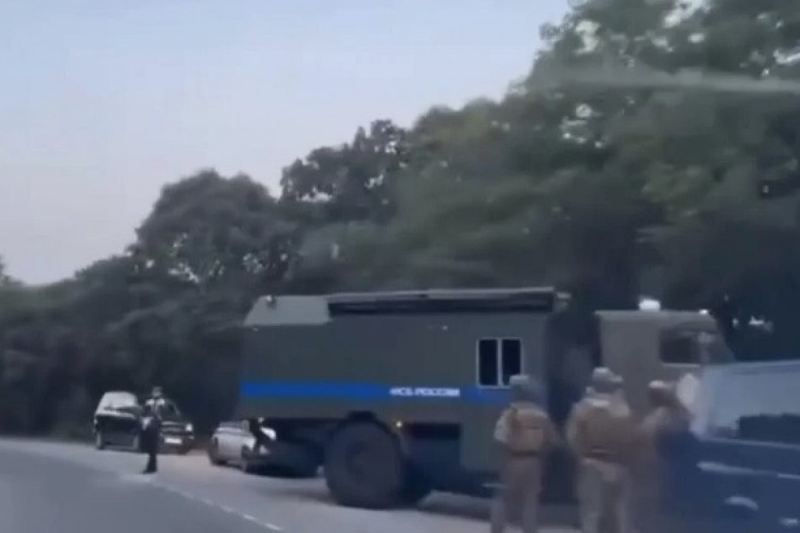 Rusiya hərbi bazasında partlayış olub, ölən və yaralananlar var 