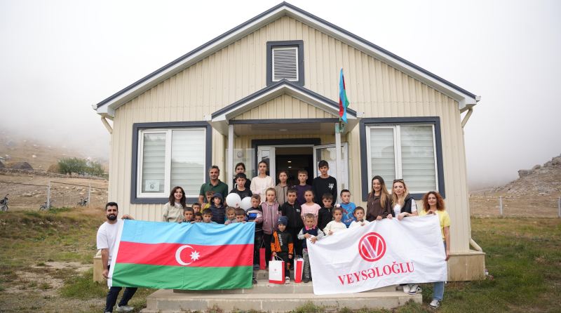 “Veysəloğlu-Distribusiya”nın “Xoşbəxtlik Çantası” layihəsi: Ucqar kəndlərdə məktəblilərə dəstək...