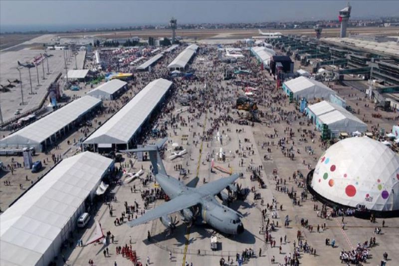 İstanbulda TEKNOFEST başlayıb 