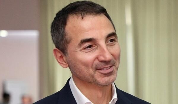 Adnan Əhmədzadənin həbs müddəti yenidən uzadıldı 