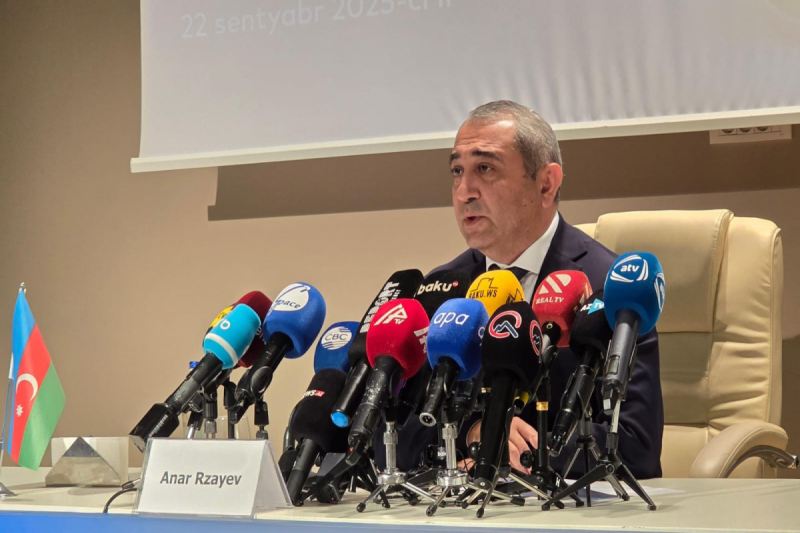 Azərbaycanda ictimai nəqliyyatda “brutto müqavilə” sistemi tətbiq ediləcək 