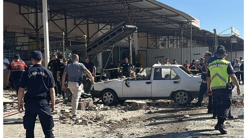 Antalyada partlayış - 4 yaralı 