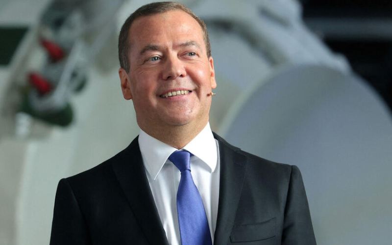Medvedev Trampı ələ saldı 