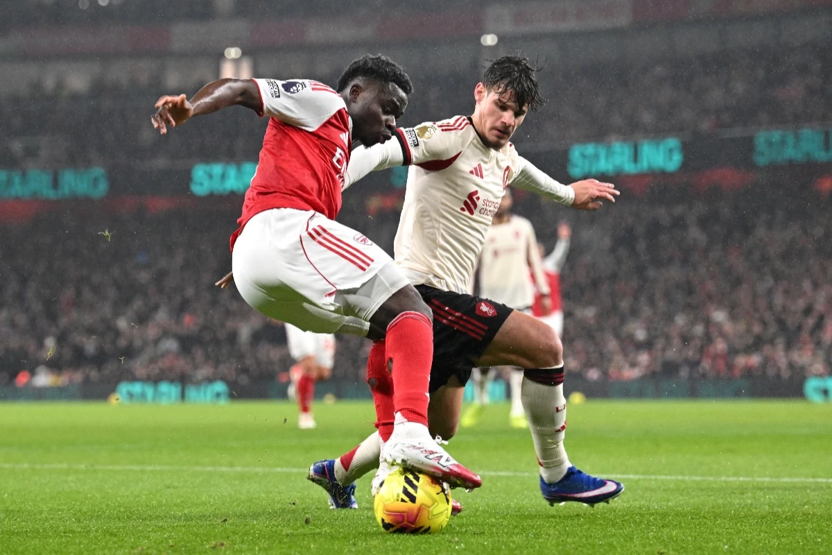 АПЛ: 'Арсенал' удержал лидерство после матча с 'Ливерпулем'
 