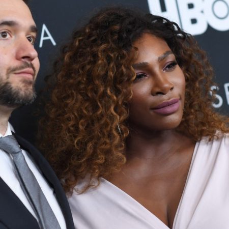 Povestea primei întâlniri dintre Serena Williams și Alexis Ohanian: Venind cu asistentul și agentul, au început “interogatoriul”.