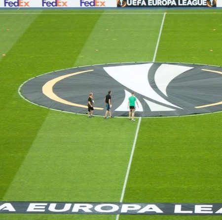 Când va avea loc meciul dintre FCSB și LASK Linz în preliminariile Europa League? Unde se va desfășura primul meci dintre cele două echipe?